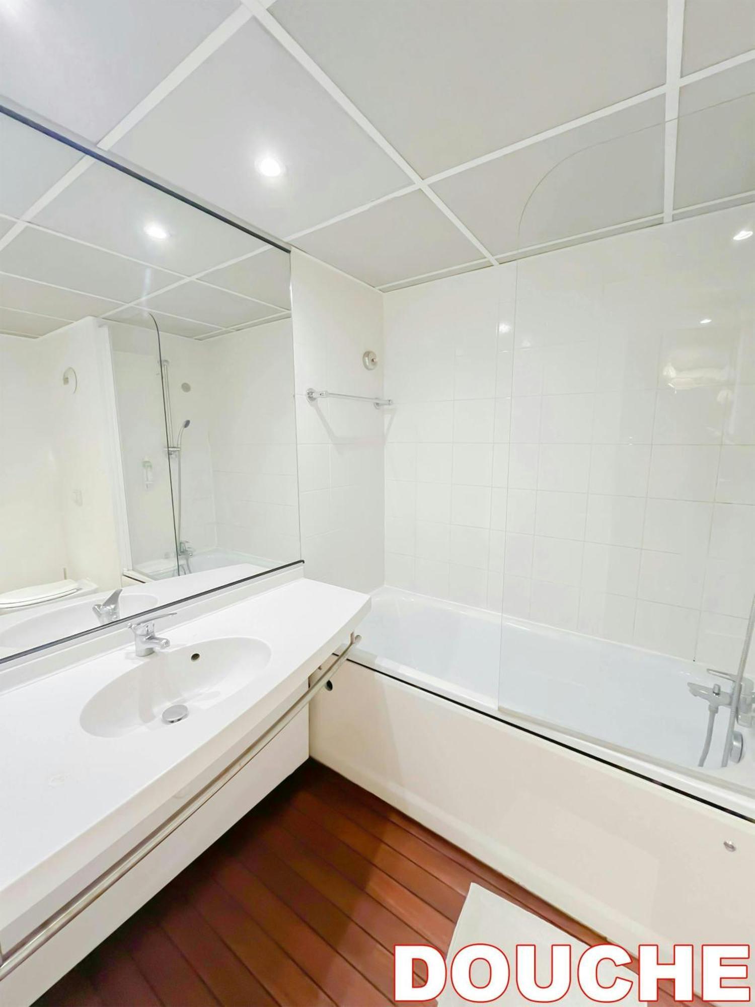 5 Minutes Du Zenith - Studio Chic Pantin Exterior foto